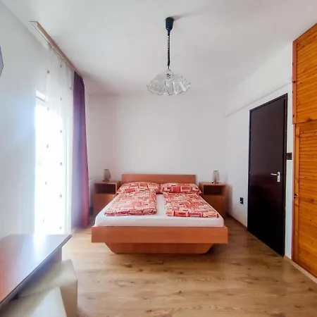 Viktoria Panzio Zamárdi