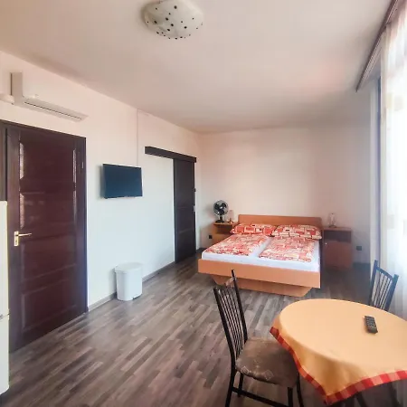 Viktoria Panzio 3* Zamárdi