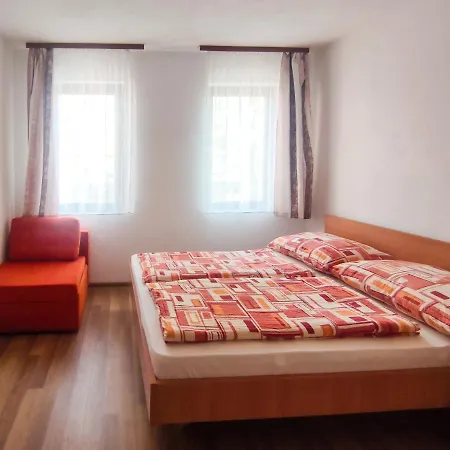 Viktoria Panzio 3* Zamárdi