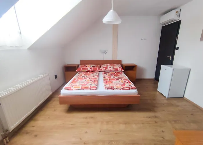 Viktória Panzió Zamárdi