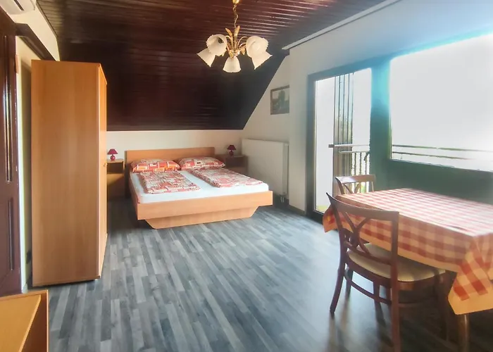 Viktória Panzió 3* Zamárdi