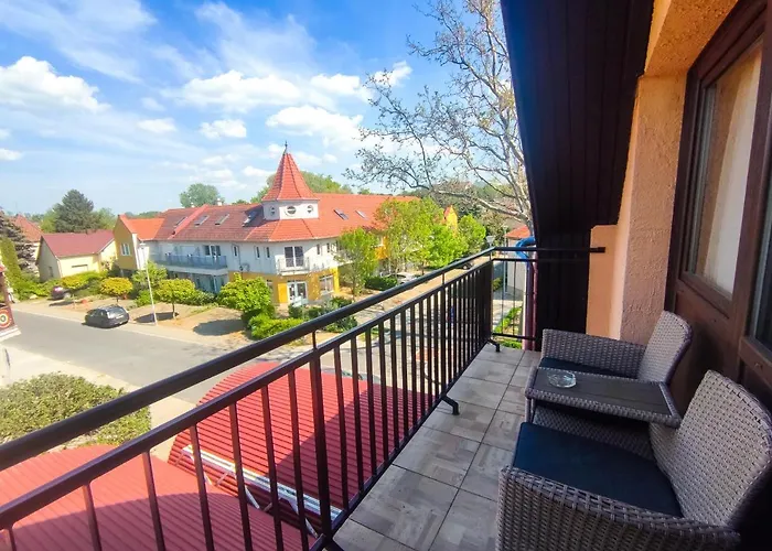 Viktória Panzió Casa de hóspedes 3*