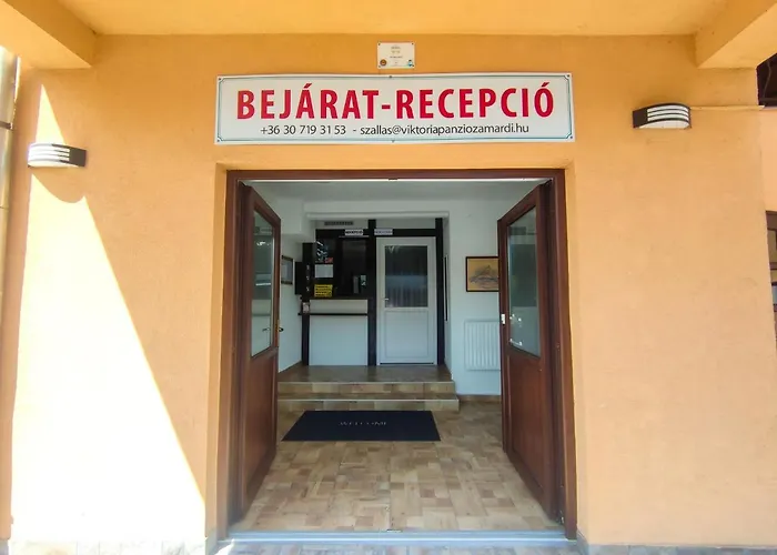 Viktoria Panzio ゲストハウス